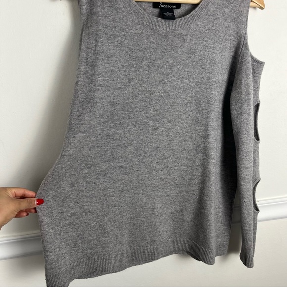 7 seasons Gray Cold Shoulders Cut out Sleeved 100% Cashmere Sweater Size Medium - Picture 3 of 8